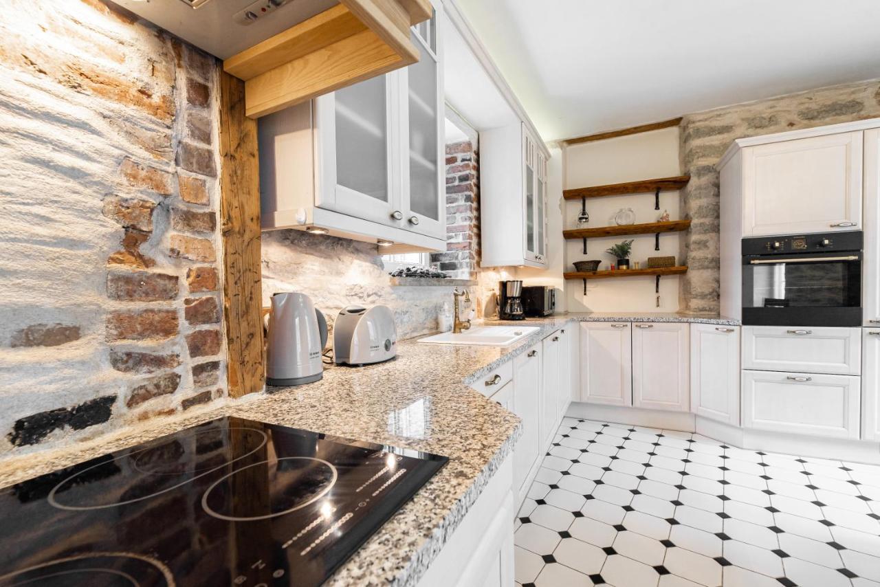 Airhome - Vaimu Apartment Tallinn Bagian luar foto