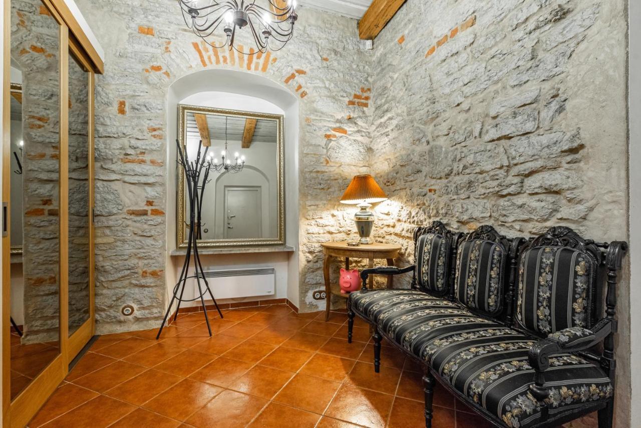 Airhome - Vaimu Apartment Tallinn Bagian luar foto