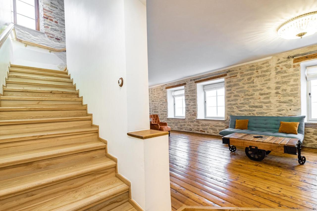 Airhome - Vaimu Apartment Tallinn Bagian luar foto