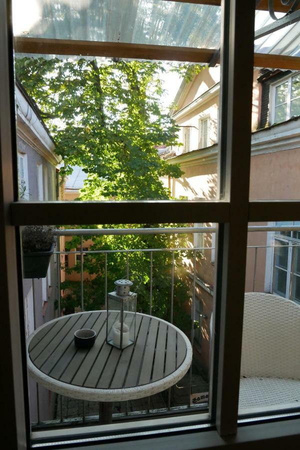 Airhome - Vaimu Apartment Tallinn Bagian luar foto